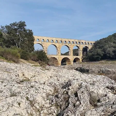 Holiday D'avignon Et Pinede *