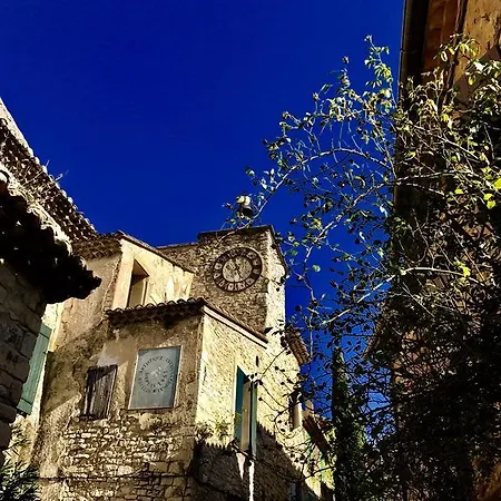 Gasthof Holiday D'avignon Et Pinede Les Angles (Gard)