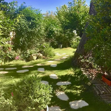 Penzion Holiday D'avignon Et Pinede